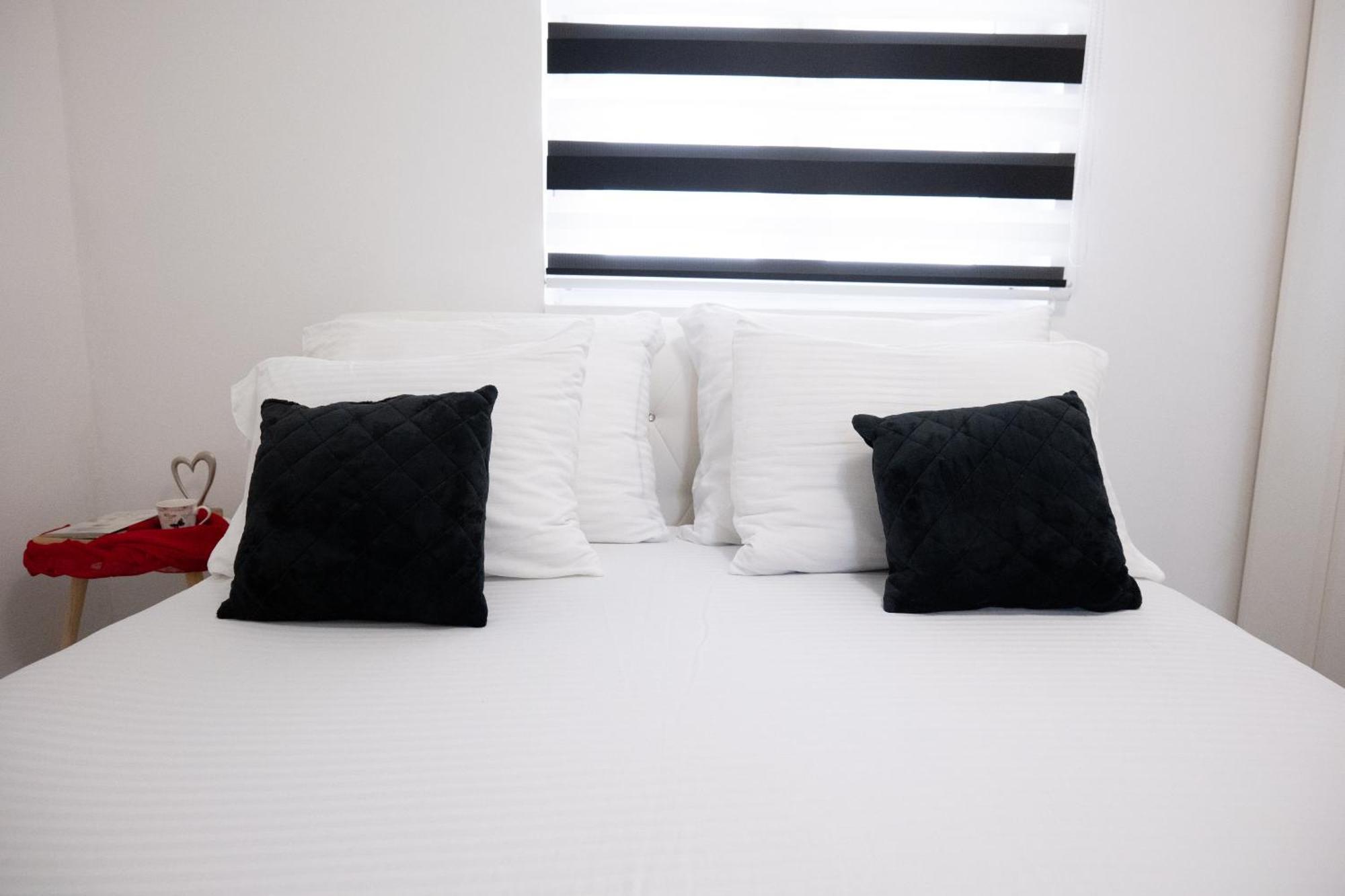 Grandeur Home Apartment Mostar - Free Parking Buitenkant foto