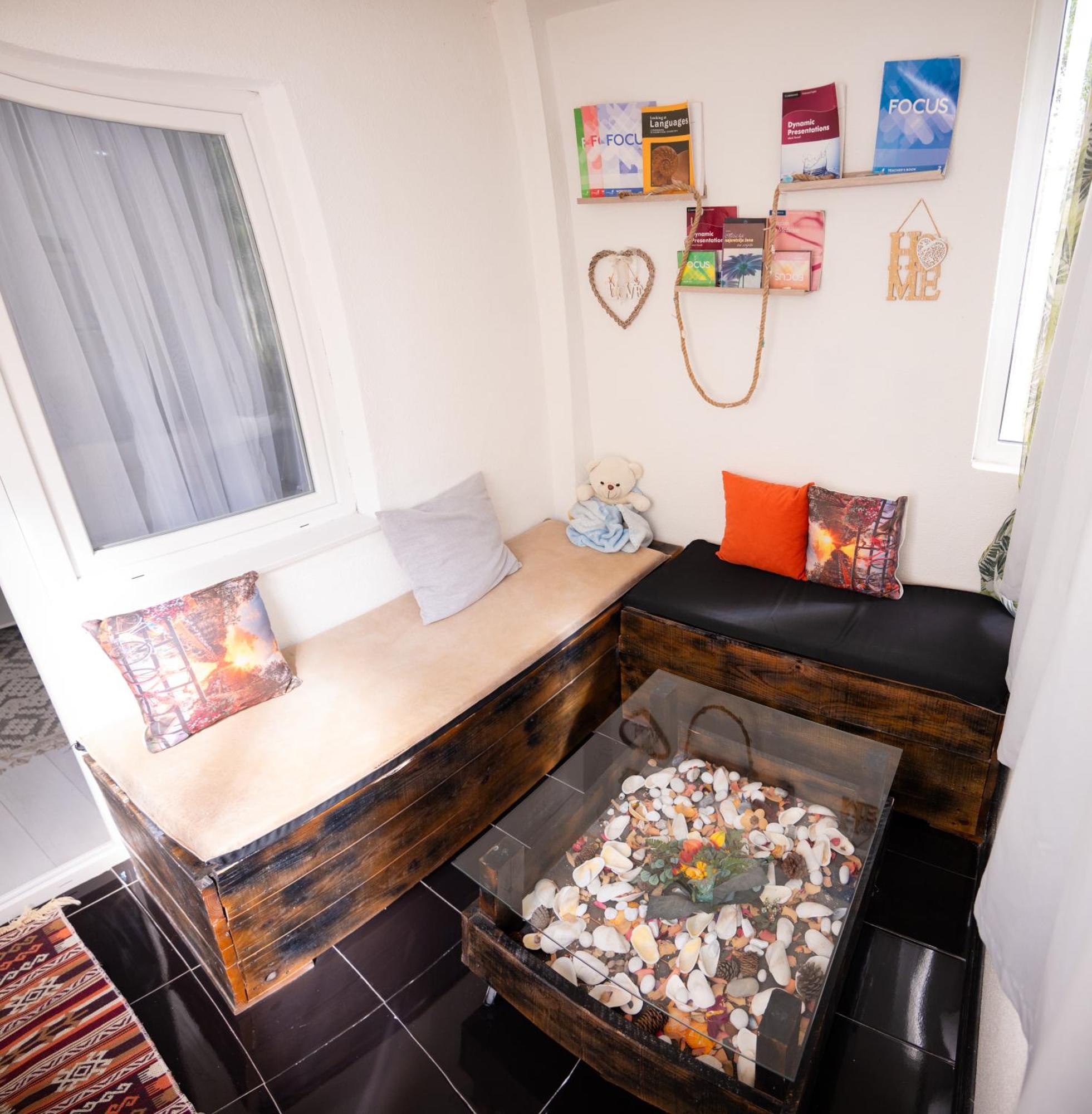 Grandeur Home Apartment Mostar - Free Parking Buitenkant foto