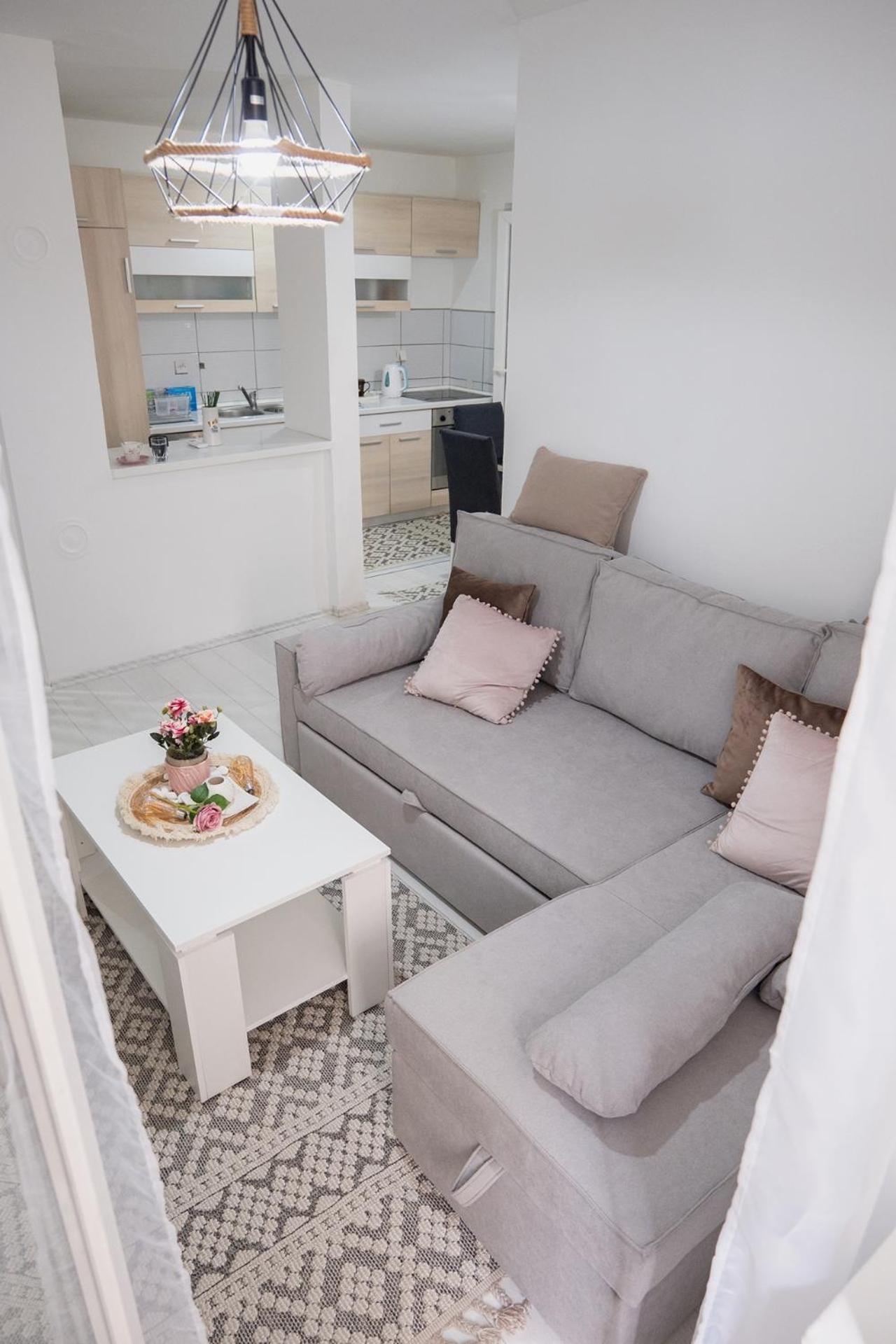 Grandeur Home Apartment Mostar - Free Parking Buitenkant foto